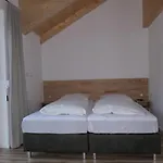 Casa Safra Semesterbostad Kotschach-Mauthen